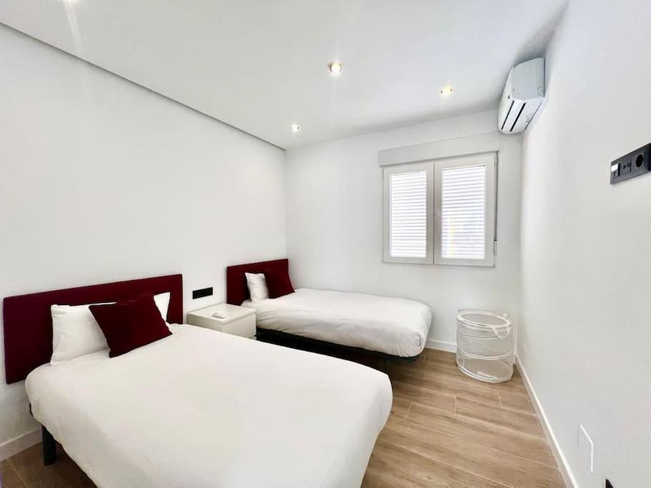 Carrera II & Old Town By Ele Apartments Malaga Exterior photo
